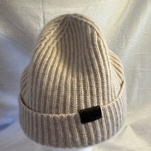 Hickey Freeman 100% Cashmere Cozy Ribbed Knit Beanie Hat Snow Ski One Size Tan